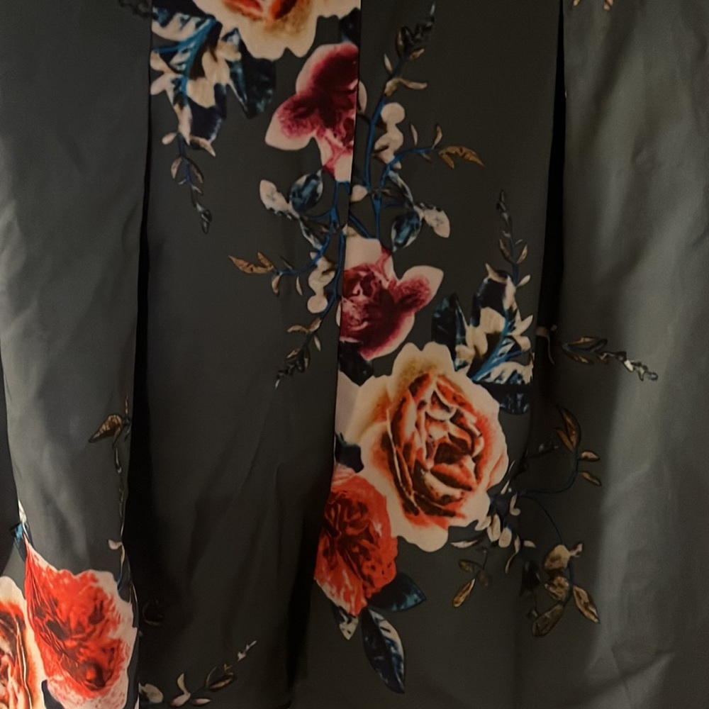 Romper - Picture 4 of 4